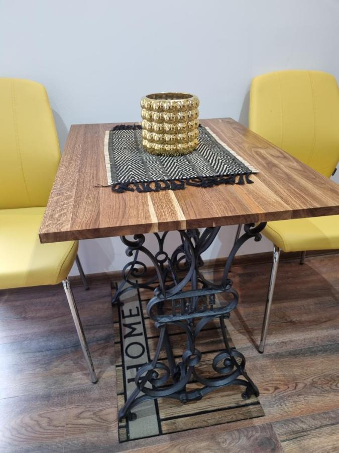 Retro Chic Studio Pula Luaran gambar