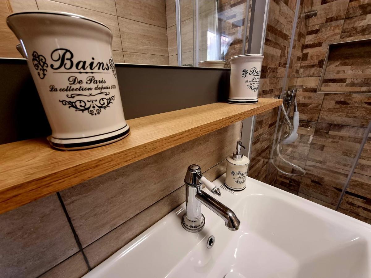 Retro Chic Studio Pula Luaran gambar