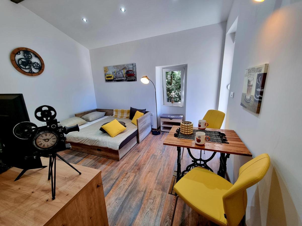 Retro Chic Studio Pula Luaran gambar