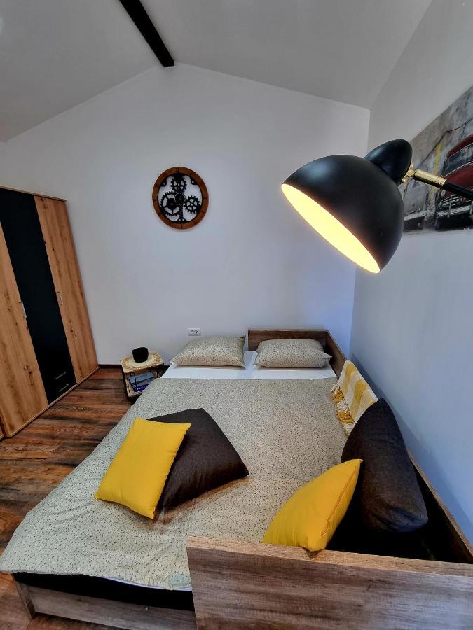 Retro Chic Studio Pula Luaran gambar