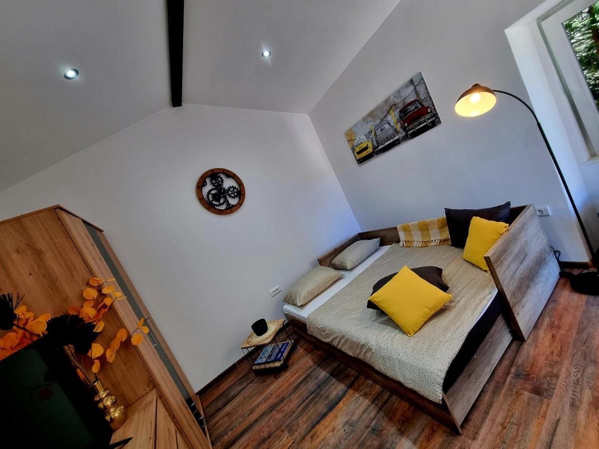 Retro Chic Studio Pula Luaran gambar