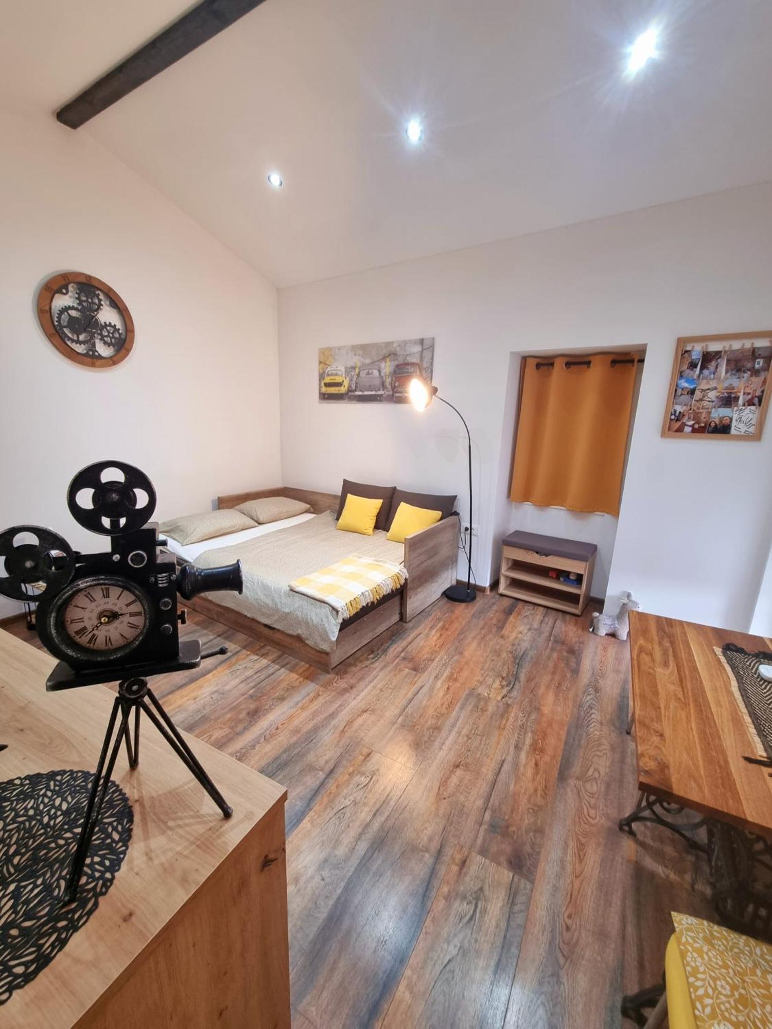 Retro Chic Studio Pula Luaran gambar